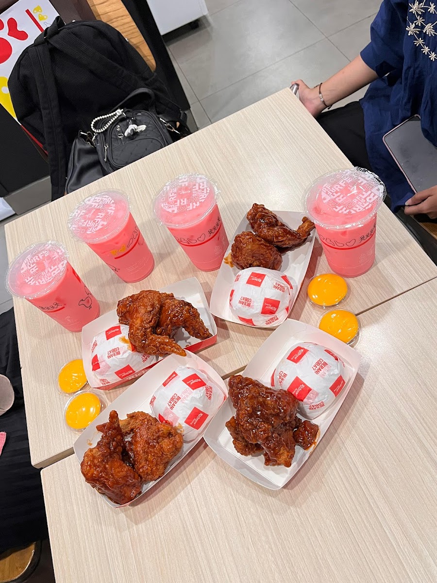 Richeese Factory Lippo Plaza Jogja